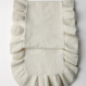 White Ruffled Knit Scarf